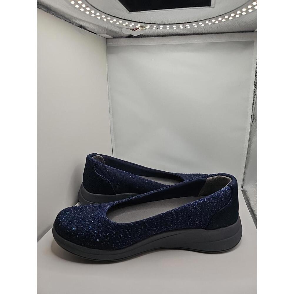 Bzees Premium Golden Bright Washable Slip-ons Navy 6.5‎
